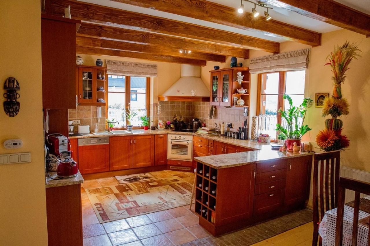 Willa Nad Popradem Bed & Breakfast Piwniczna-Zdroj Luaran gambar