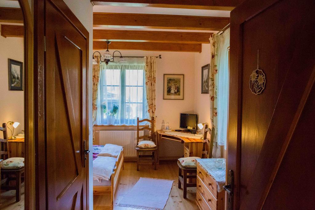 Willa Nad Popradem Bed & Breakfast Piwniczna-Zdroj Luaran gambar