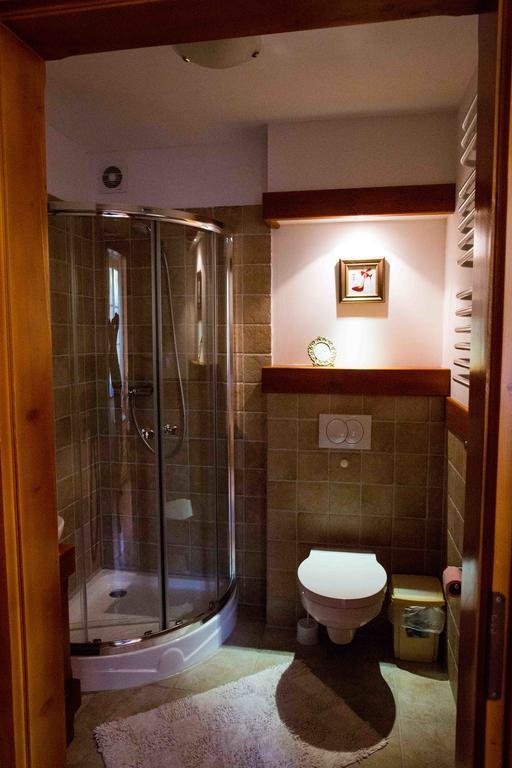 Willa Nad Popradem Bed & Breakfast Piwniczna-Zdroj Luaran gambar